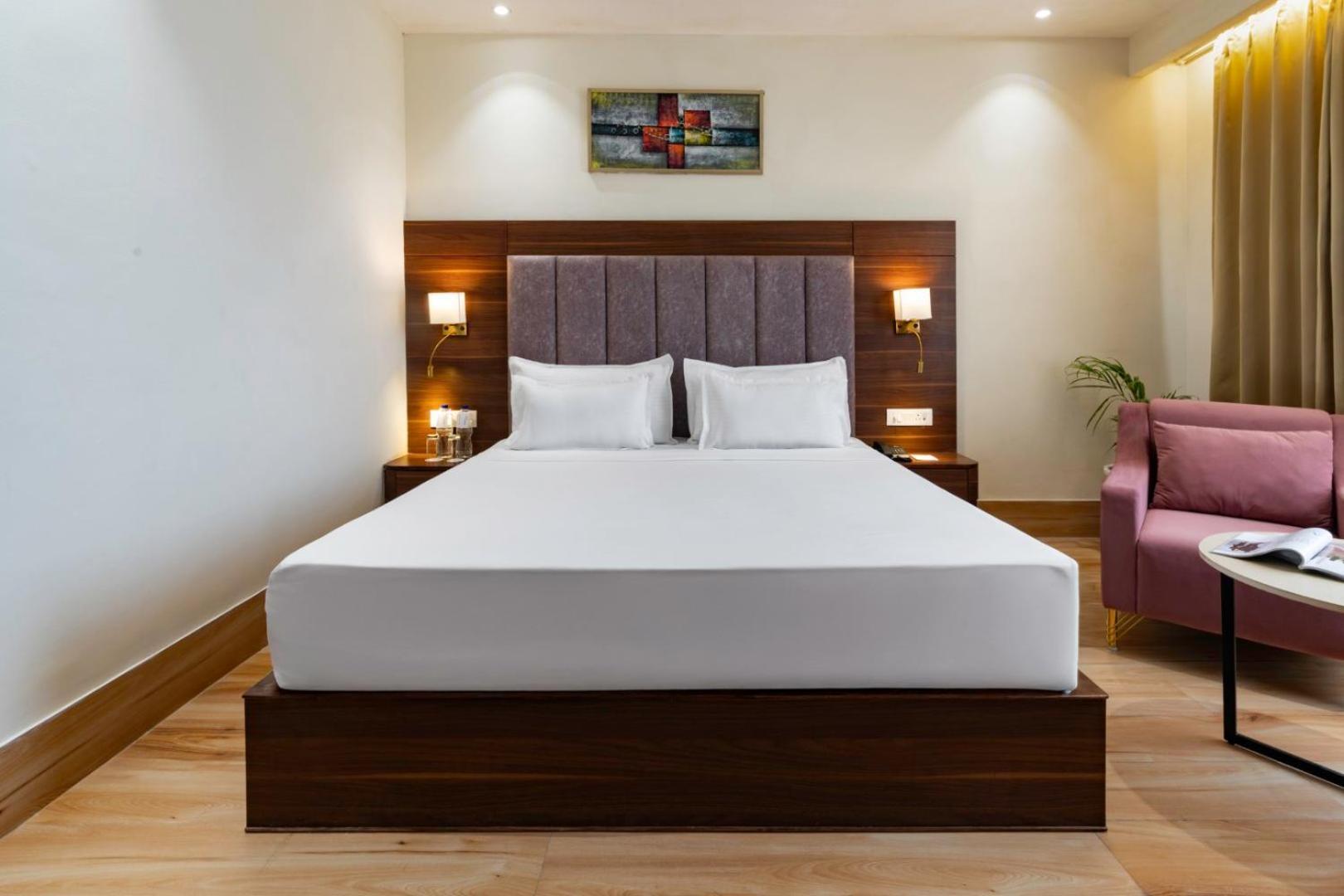 Clarks Inn Suites Agra Near Tajmahal エクステリア 写真